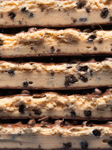 Barebells Cookies & Cream Hover Background