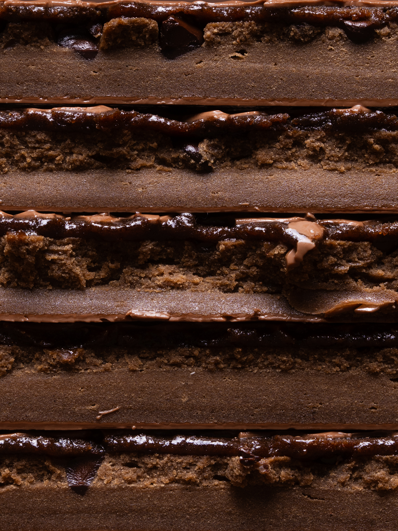 Barebells Vegan Fudge Brownie Hover Background