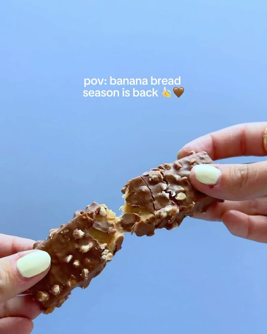 Fall called… 📞  just in time for our annual banana bread obsession 🍌🍫