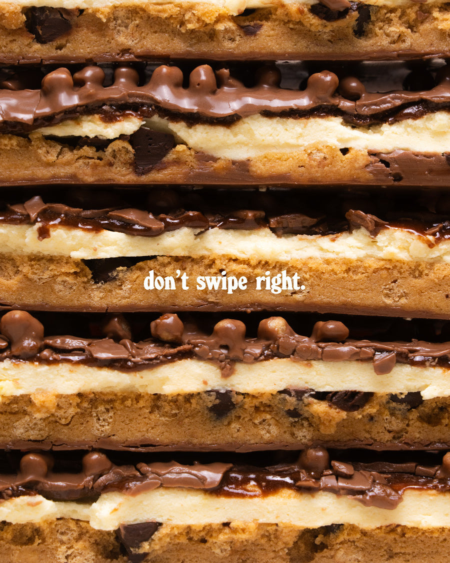 Swipe at your own risk 👀 🍫