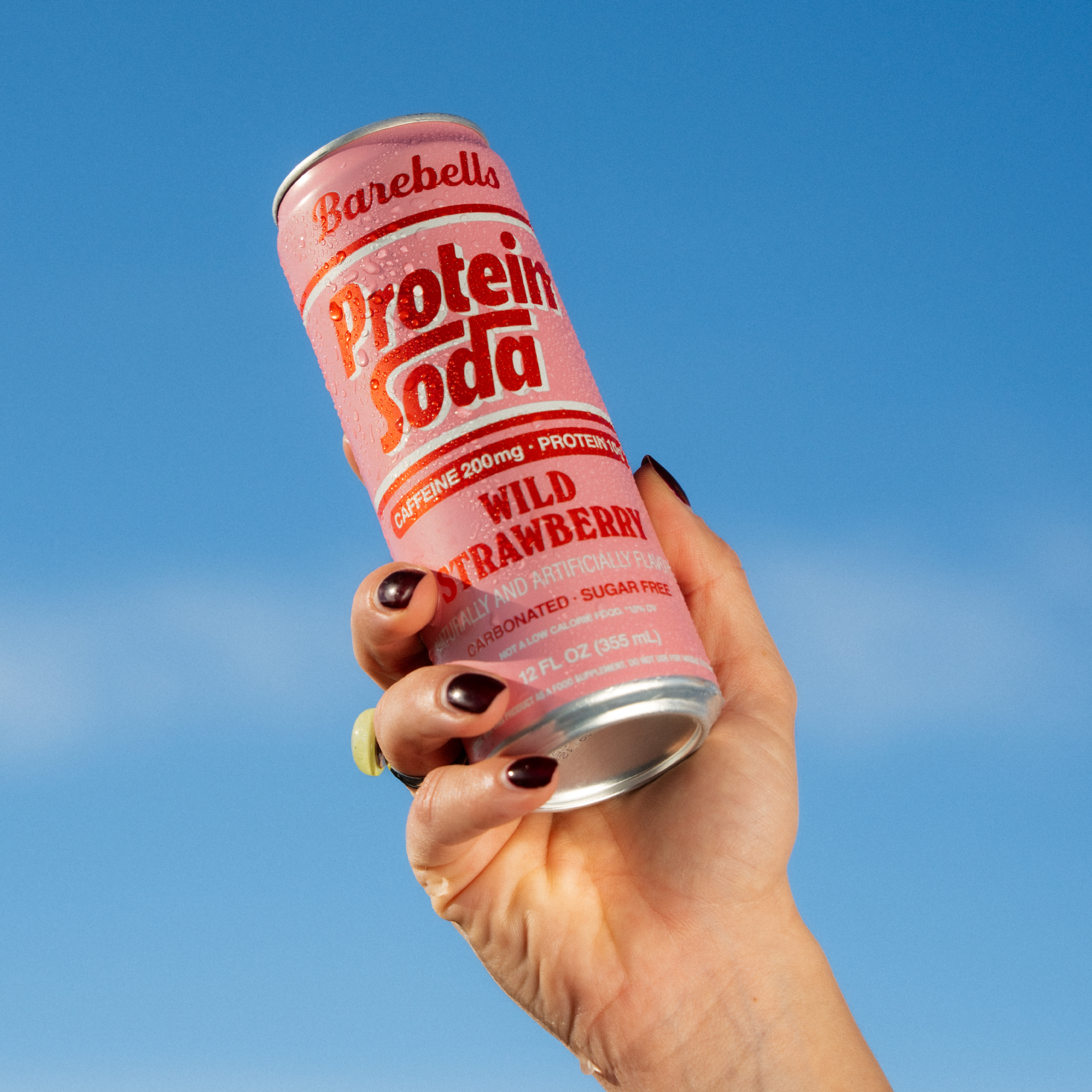 Barebells Protein Soda Wild Strawberry Lifestyle 1 NEW