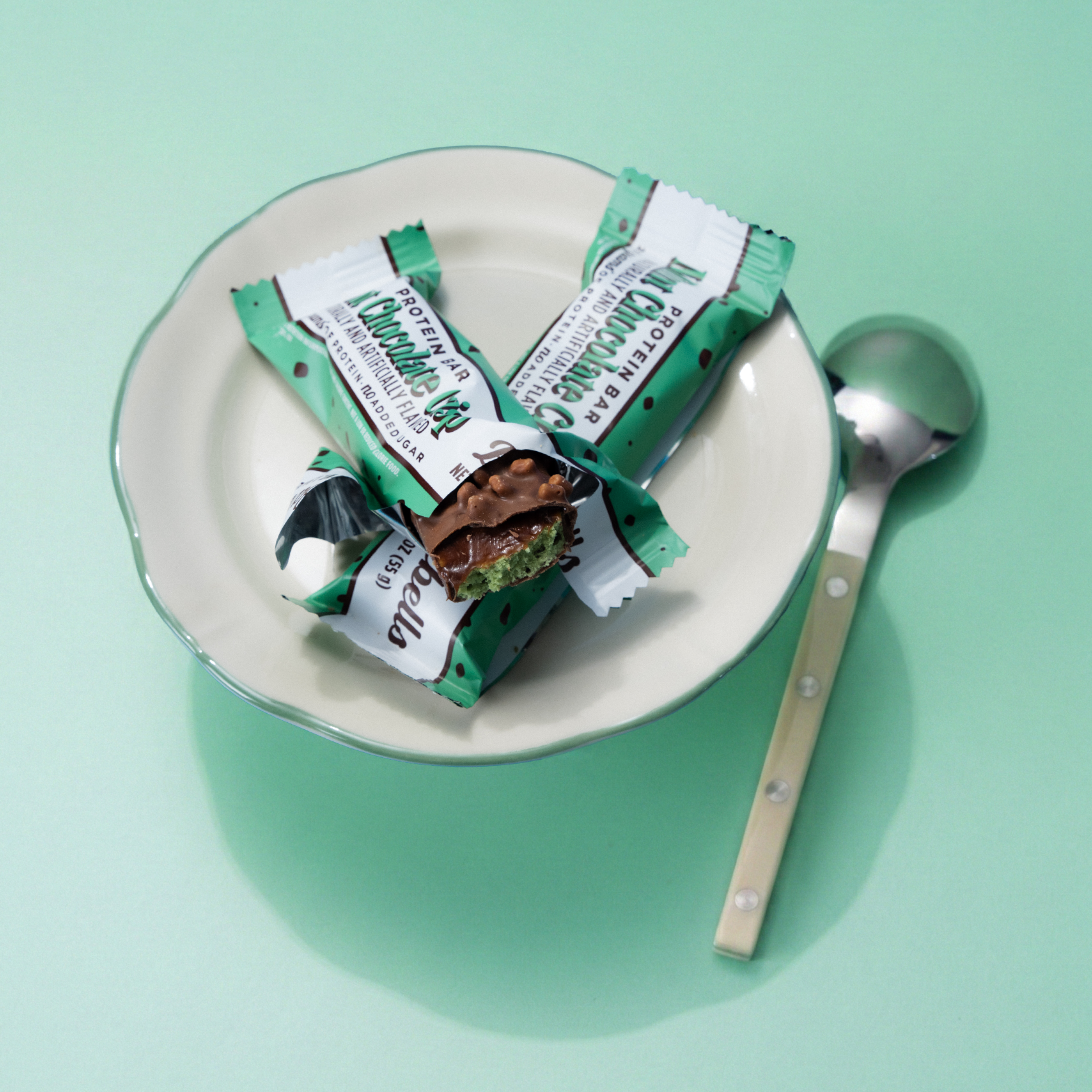 Barebells Mint Chocolate Chrisp Lifestyle 1